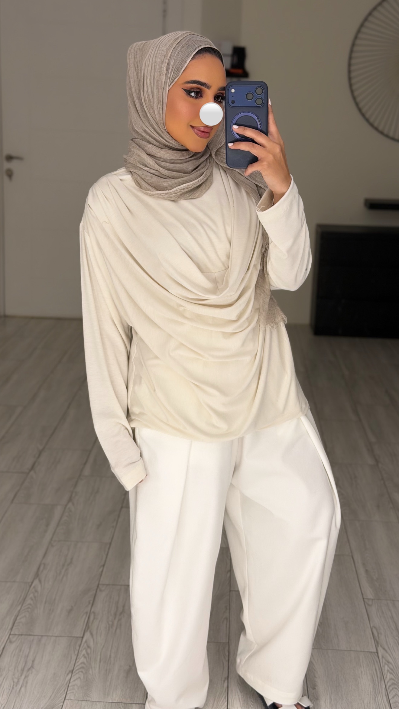 Layers Shirt - الصورة 9
