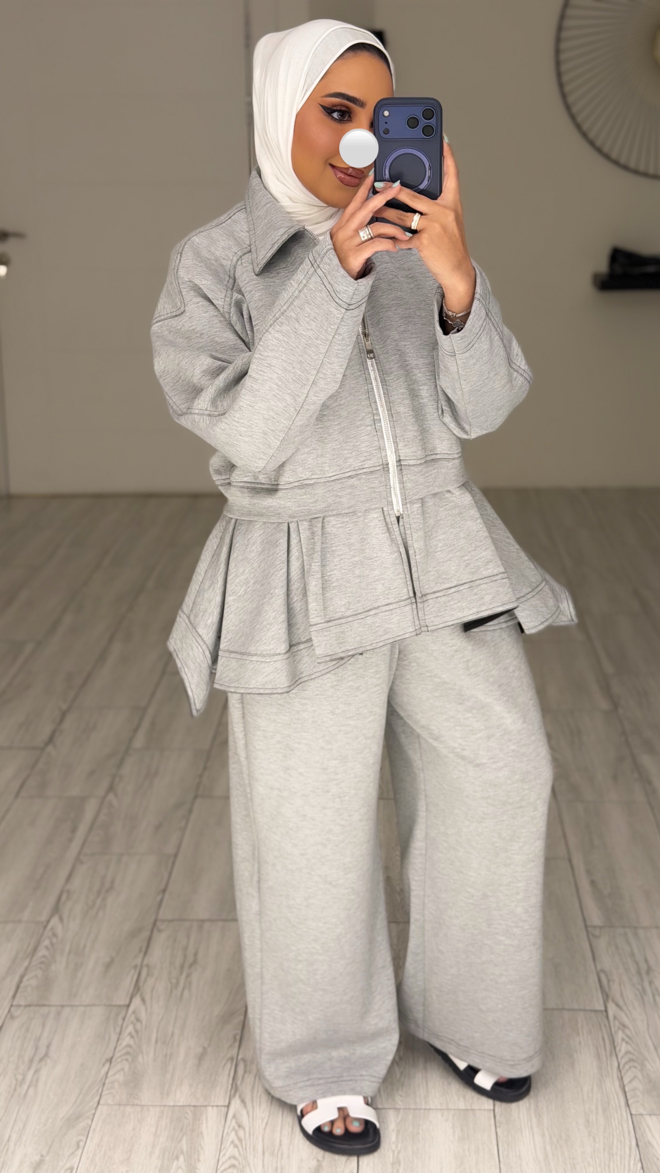 Travel Set - Grey - الصورة 4