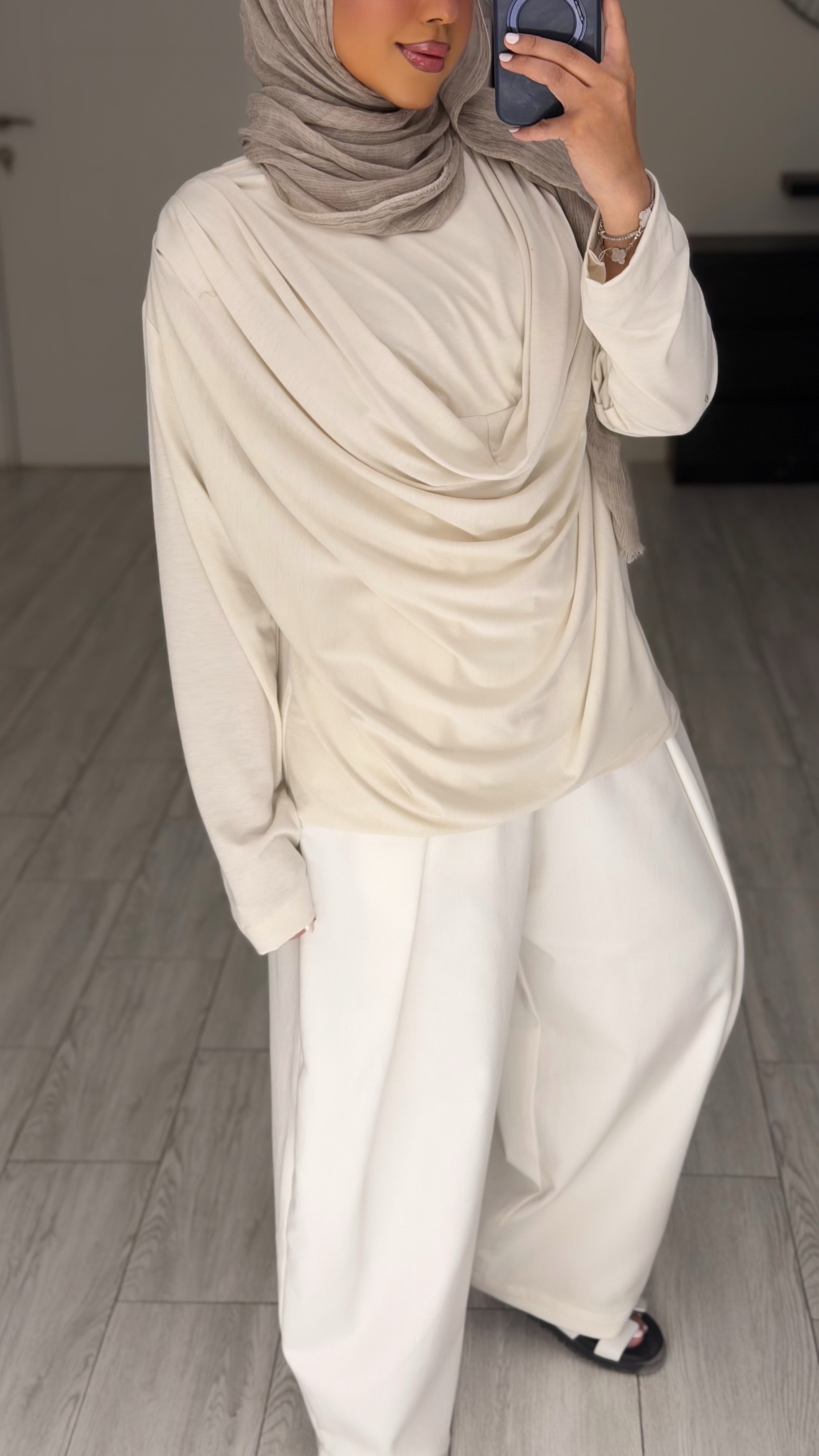 Layers Shirt - الصورة 13