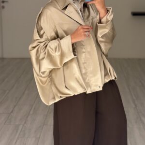 Golden silk jacket - الصورة 5