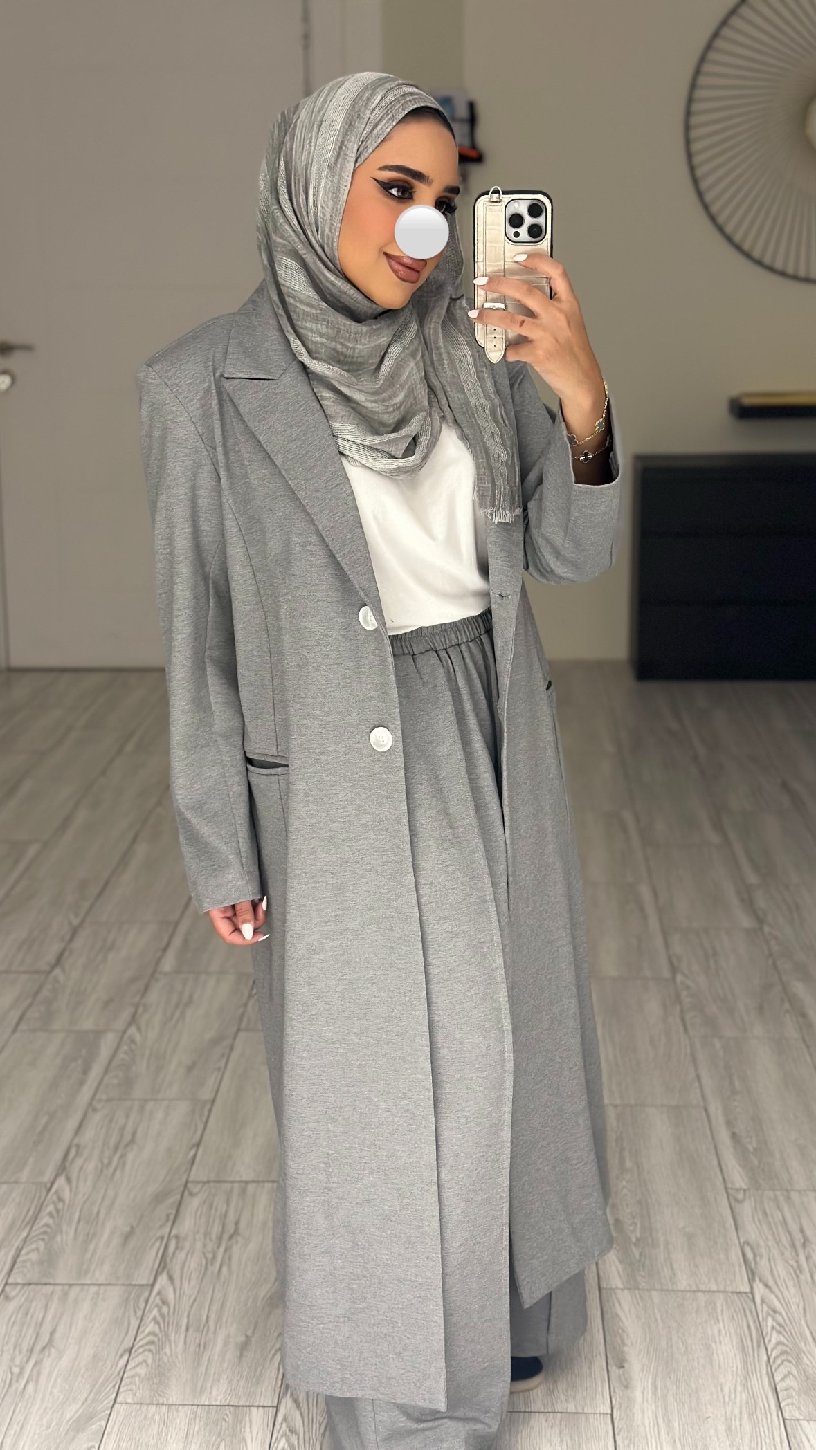 Light Grey Set - الصورة 5
