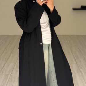 Alternative view of Cleo Trench - Black