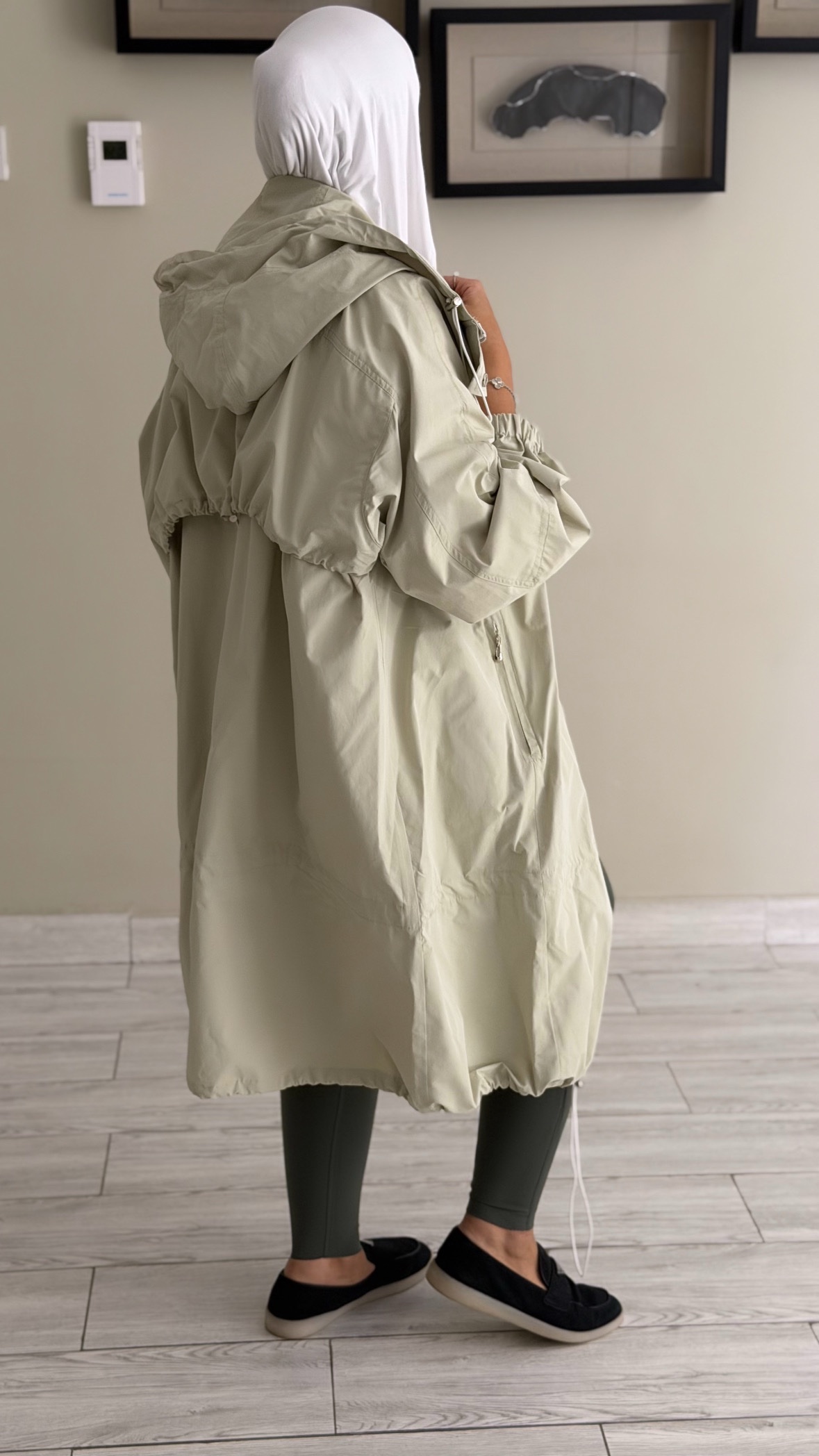 Trench coat - Milky Green - الصورة 2
