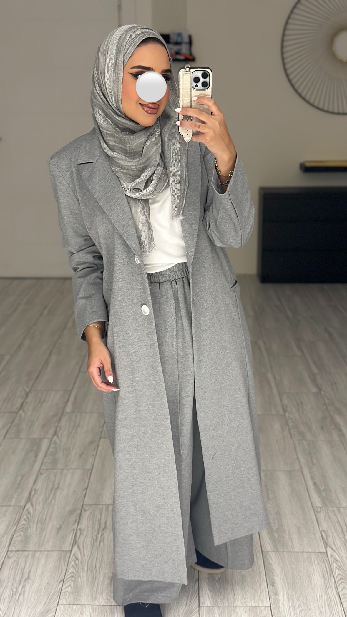 Light Grey Set - الصورة 7