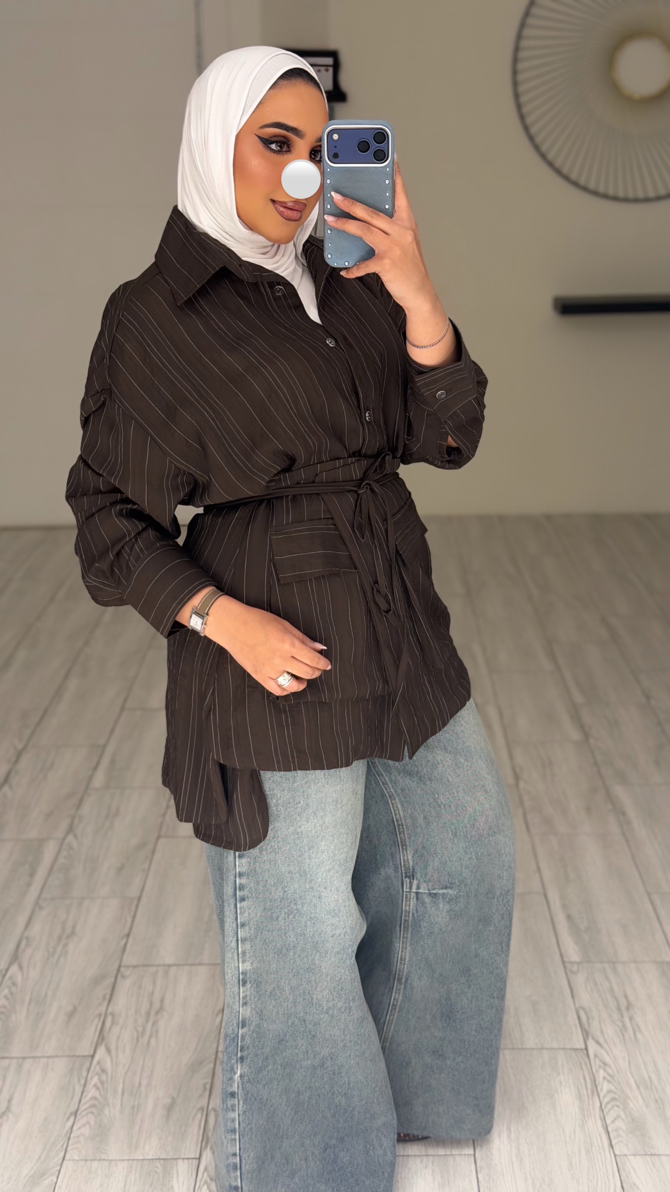 Brown lines shirt - الصورة 2