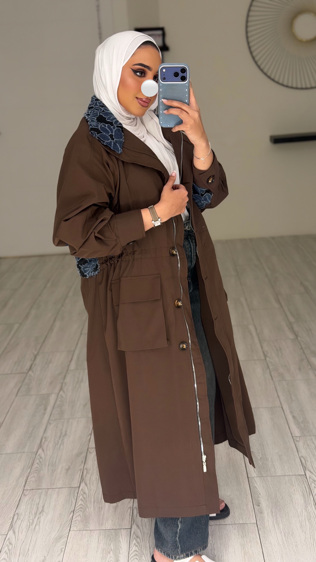Brown Floral Jacket - الصورة 3