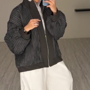 ⁦Crinkle Jacket - Grey⁩ - الصورة ⁦4⁩