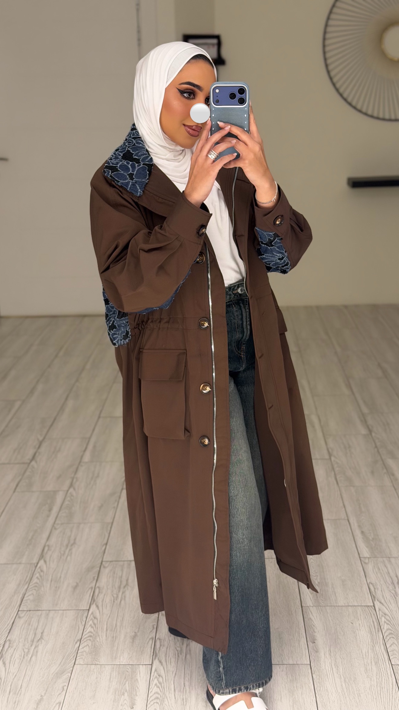 Brown Floral Jacket - الصورة 2
