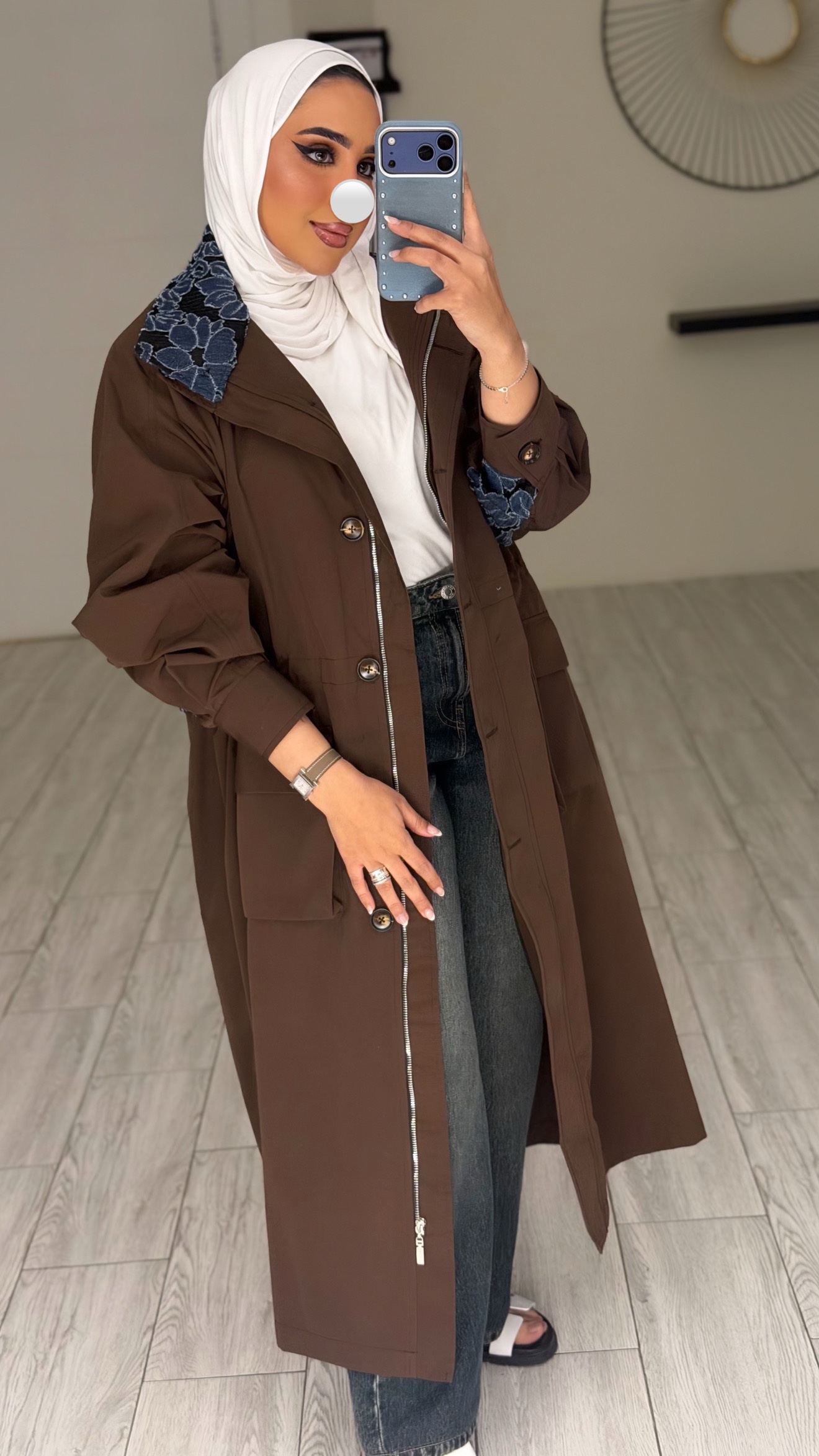 Brown Floral Jacket - الصورة 7